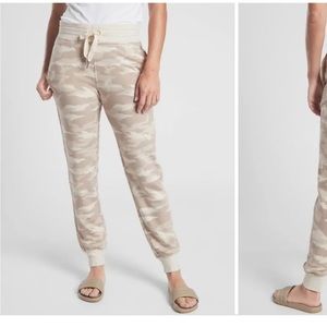 Altheta Balance Printed Jogger, Size L